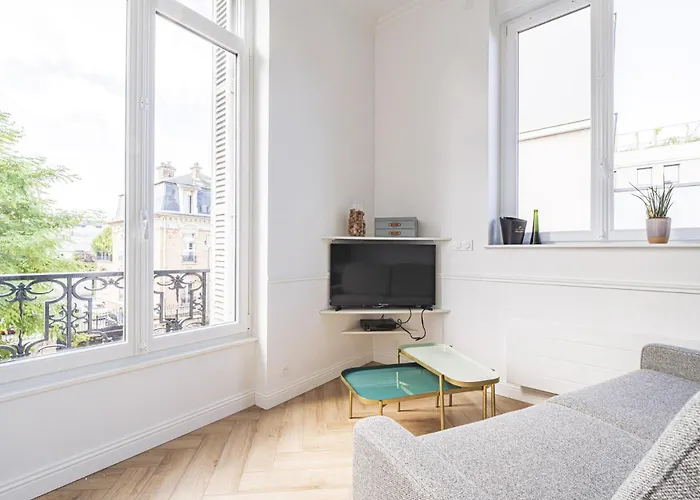 L'ecrin D'auguste - شقة رانس