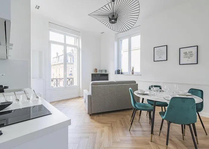 L'ecrin D'auguste - شقة رانس